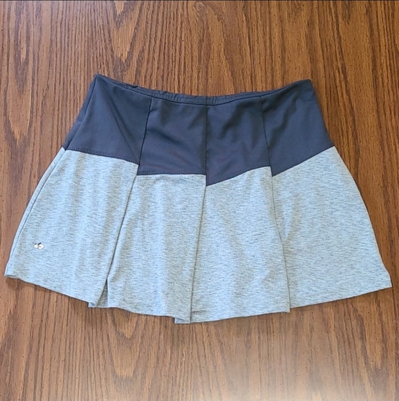 Women's Sports Bra Bundle of 3 - with FREE item** - Picture 9 of 9